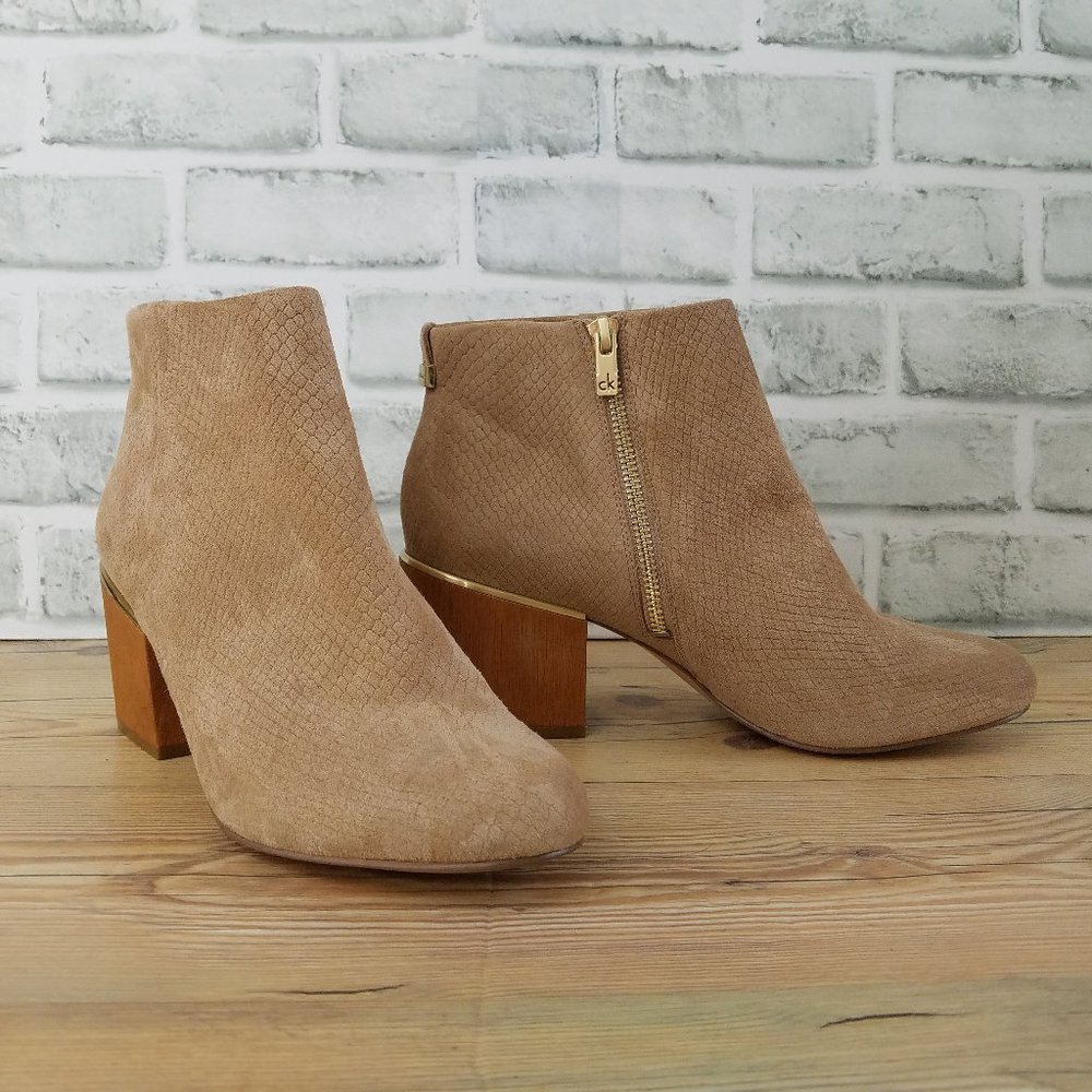 Calvin Klein 9 Jenna Nubuck Zip Ankle Booties